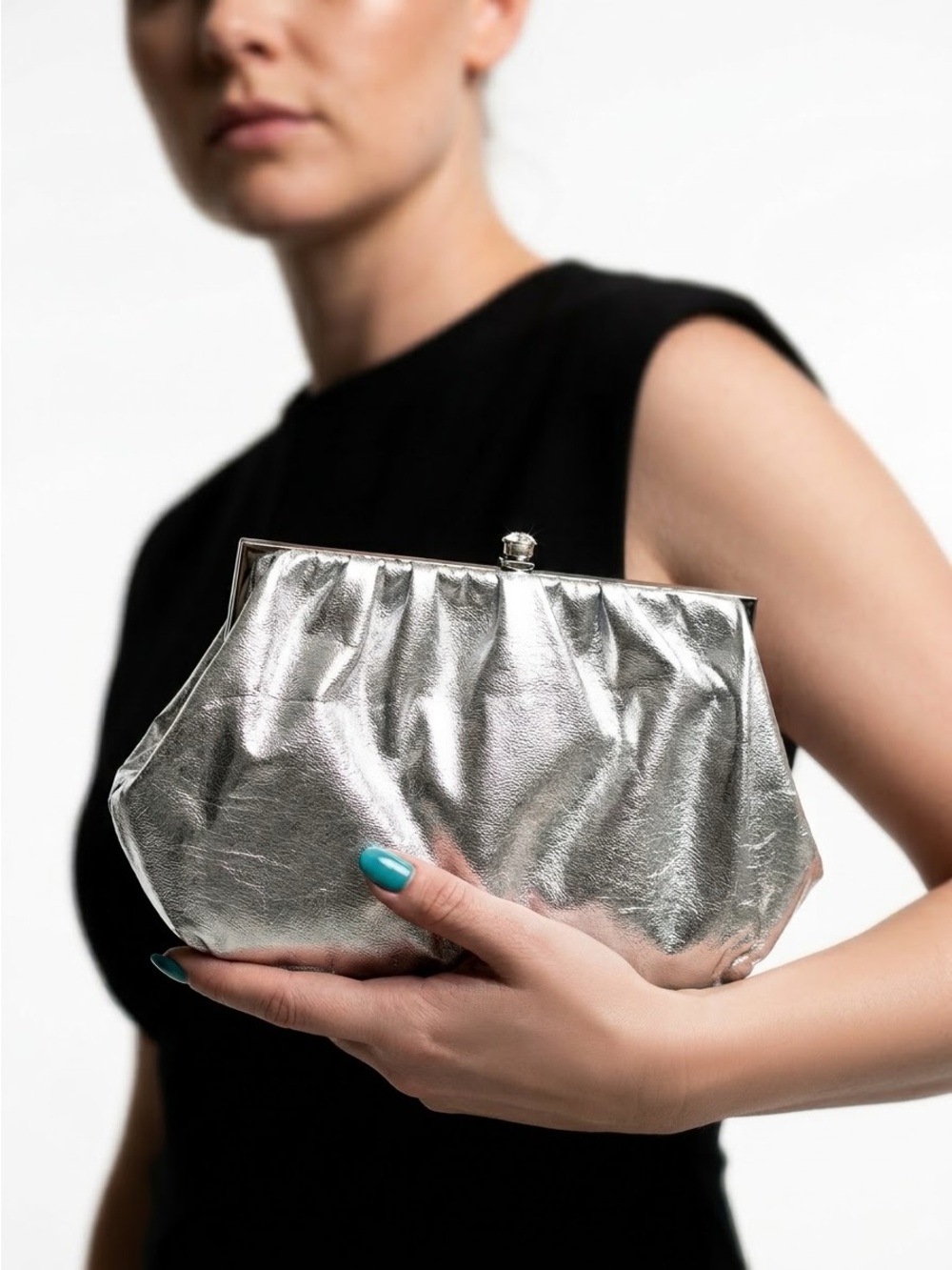 Vintage 60s John Hort Silver Metallic Wristlet Clutch Evening Bag